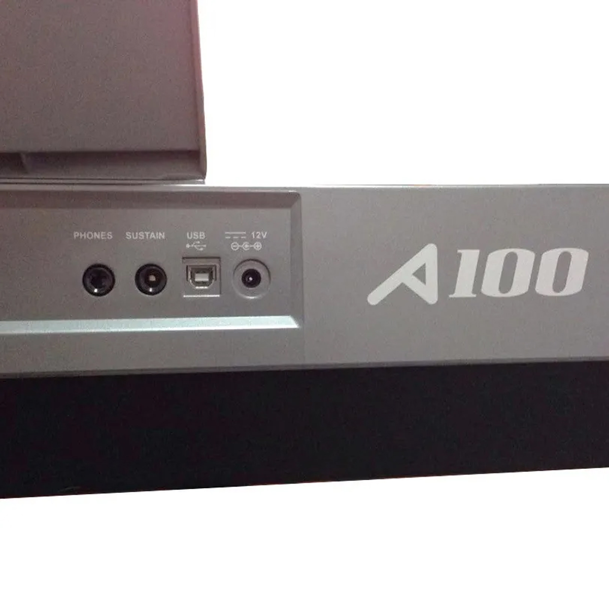 A 100 4