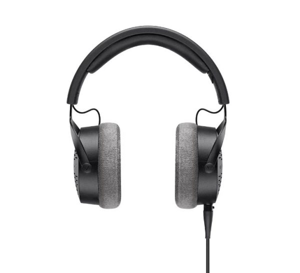 DT 900 PRO X 3